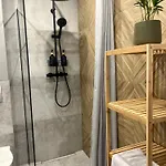 4 Pietro Appartement *